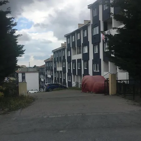 Closest House To The Airport